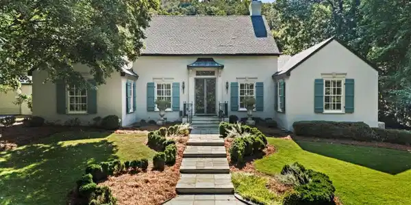 988 Greymont Circle NW, Marietta GA 30064