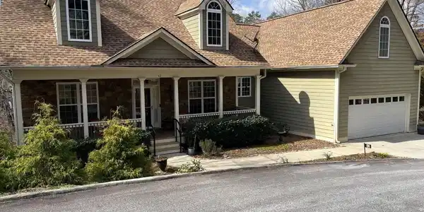 42 Crooked Branch Drive, Clayton GA 30525