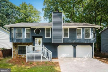 709 Pepperwood Trail, Stone Mountain GA 30087