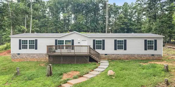 1625 Asbury Mill Road, Cleveland GA 30528