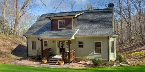 526 Garland Ridge Drive, Hayesville NC 28904