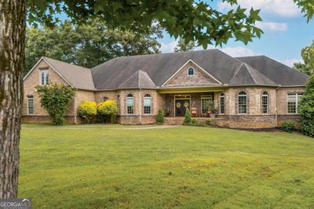456 E Valley Road NE, Rydal GA 30171