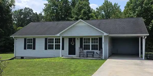 82 Stoney Creek Drive, Cleveland GA 30528