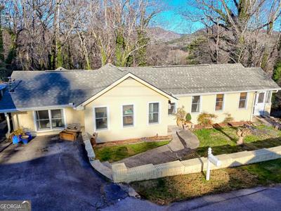 98 Pickett Hill Street, Clayton GA 30525