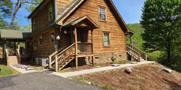 586 Laurel Haven Road, Hayesville NC 28904