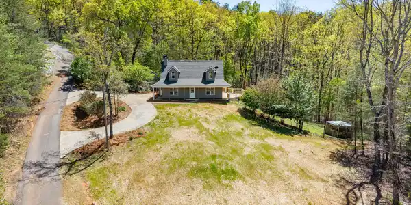 128 Logans Trail, Cleveland GA 30528