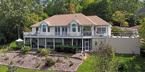 1701 Victoria Woods Drive, Hiawassee GA 30546