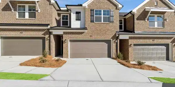 454 Laurelwood Lane, Canton GA 30114