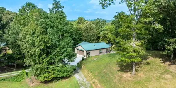 531 Old Whitestone Road E, Talking Rock GA 30175