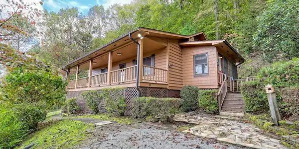 52 Lucky Lane, Rabun Gap GA 30568