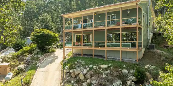 1688 Mulberry Circle, Jasper GA 30143
