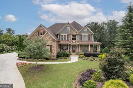 6435 Lakeaires Drive, Cumming GA 30040