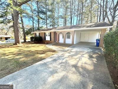 869 Meadow Rock Way, Stone Mountain GA 30083