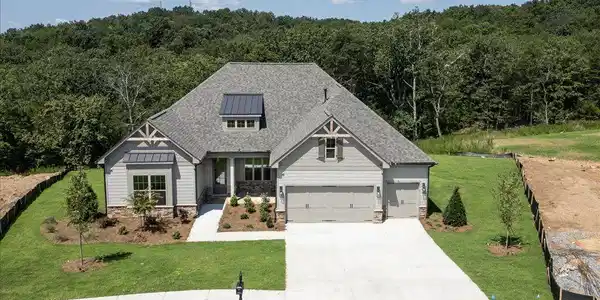 237 Laurel Vista Drive, Canton GA 30114
