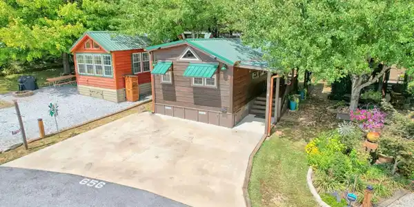 656 River Vista Drive, Dillard GA 30537