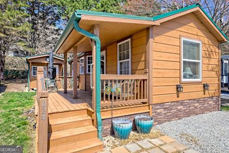 624 River Vista Drive, Dillard GA 30537