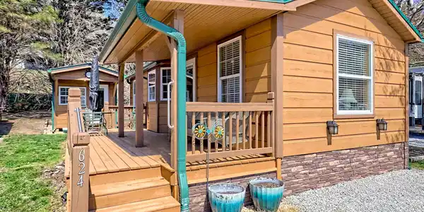 624 River Vista Drive, Dillard GA 30537