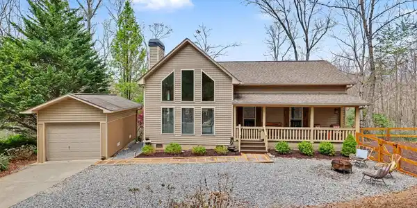 776 Amethyst Lane, Hiawassee GA 30546