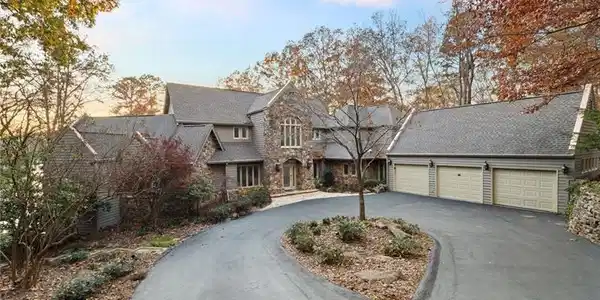 255 Indigo Bunting Trail, Big Canoe GA 30143
