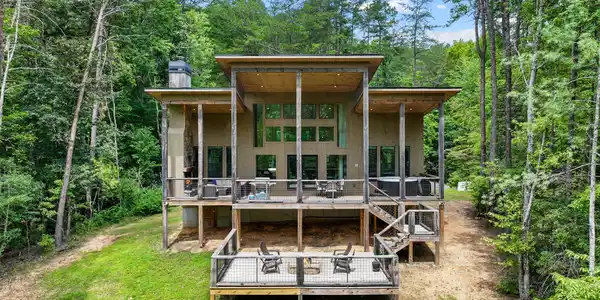 59 Overlook Drive, Blue Ridge GA 30513
