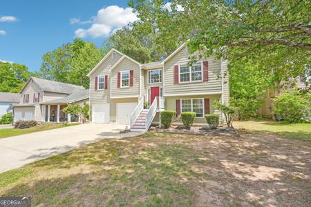 2642 Lake Park Bend, Acworth GA 30101