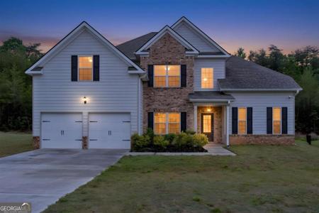 28 Village Trace, Rydal GA 30171