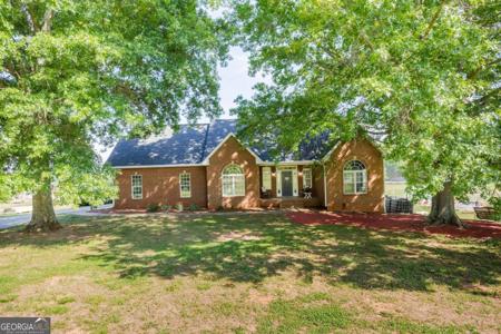 75 W Ridgeway Road, Maysville GA 30558