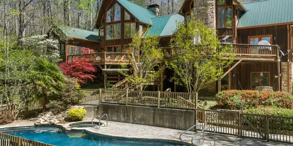 15 Huntcliff Ridge, Cleveland GA 30528