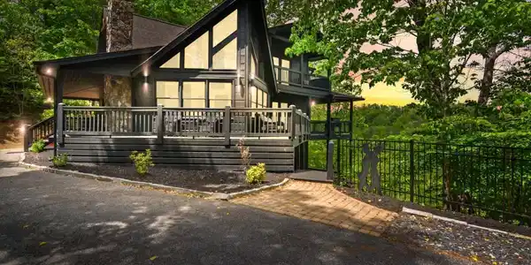 305 Skybound Road, Blue Ridge GA 30513