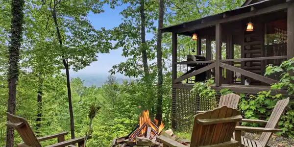 79 Laurel Ridge Way, Blue Ridge GA 30513