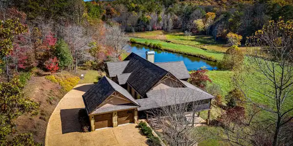 2650 Cutcane Road, Mineral Bluff GA 30559