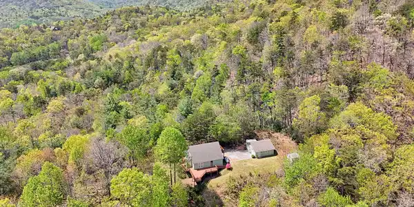 542 Eastern Cross Lane, Clayton GA 30525