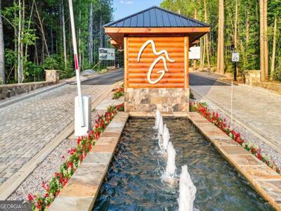 22 Mountaingate Way, Ellijay GA 30536