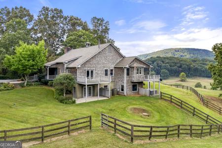 2653 Ben T Huiet Hwy, Clarkesville GA 30523