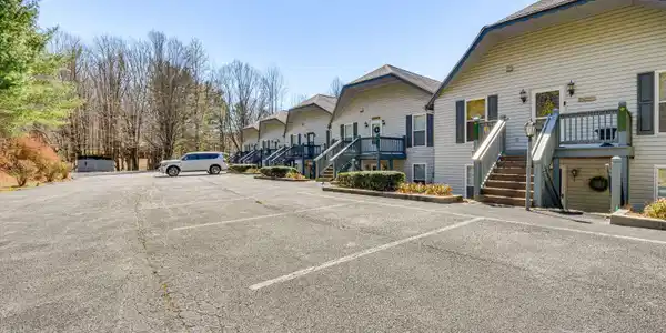 115 Broadmoor Lane, Sky Valley GA 30537