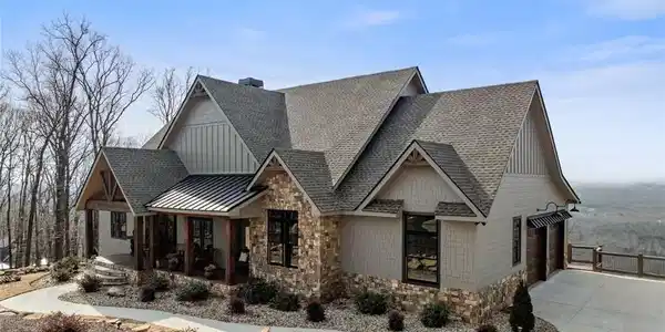 655 Mountainside Drive, Cleveland GA 30528