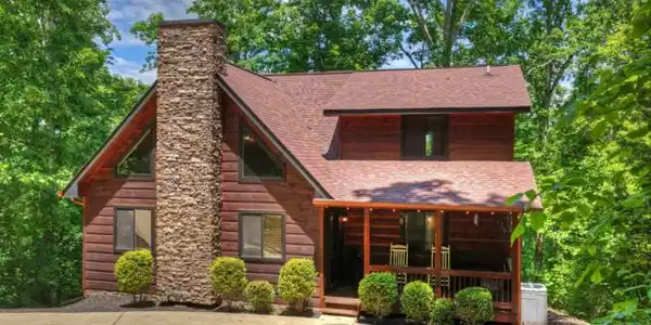 565 Catawba Circle, Ellijay GA 30540