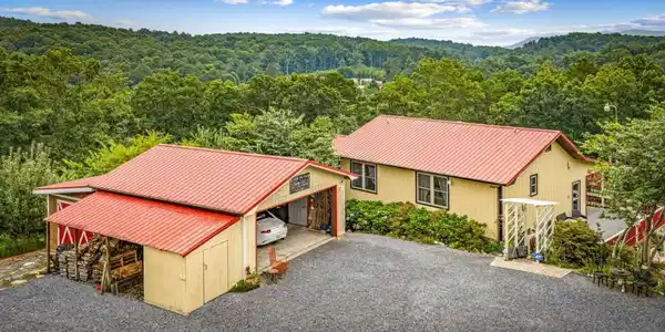 90 Fox Run # 78, Blue Ridge GA 30513