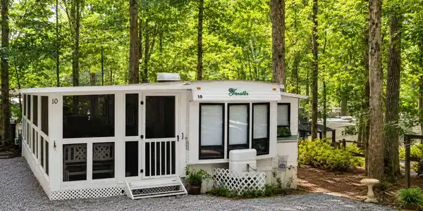 10 Timberview Drive, Cleveland GA 30528