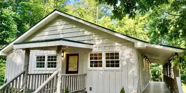 66 Precision Lane, Clayton GA 30525