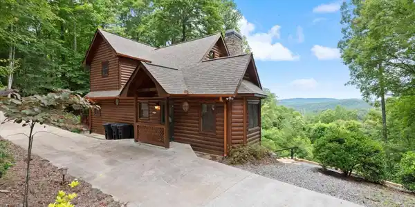 98 Aries Lane, Blue Ridge GA 30513