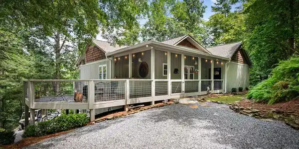 40 Varix Court, Ellijay GA 30540