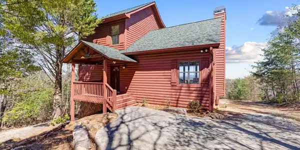 289 Farmette Drive, Cleveland GA 30528