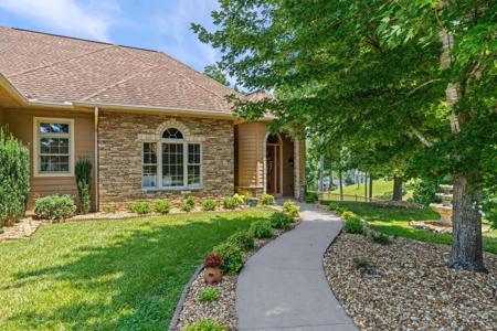 221 Lola Drive