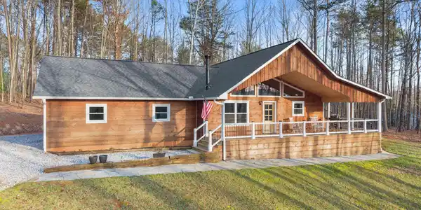 737 Cedar Hollow Road, Cleveland GA 30528