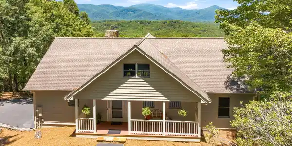 430 Grimes Nose, Sautee Nacoochee GA 30571