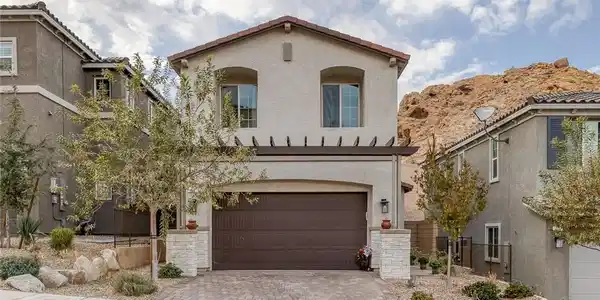 69 Moon Hill Drive