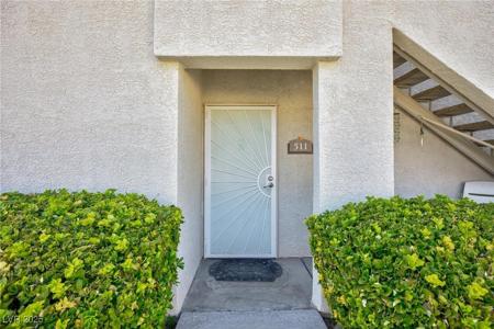 6480 Annie Oakley Drive
