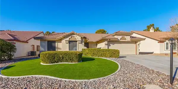 5728 Palma Del Sol Way
