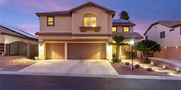 8832 Arabian Filly Avenue
